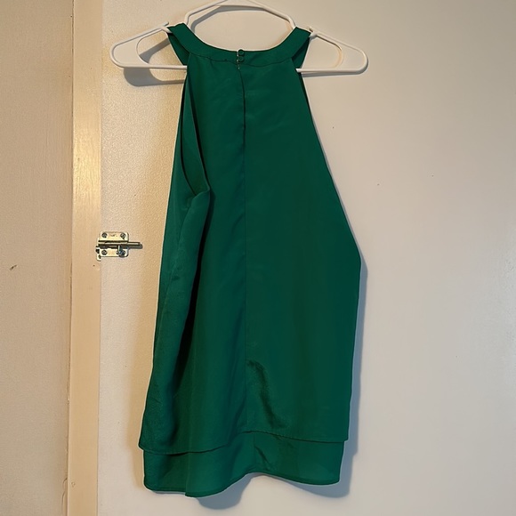 The limited size medium tank top - Picture 3 of 4